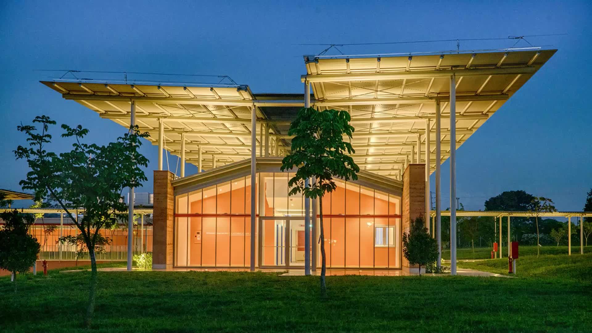 Un’architettura che cura: l’ospedale ‘scandalosamente bello’ di Renzo Piano in Uganda